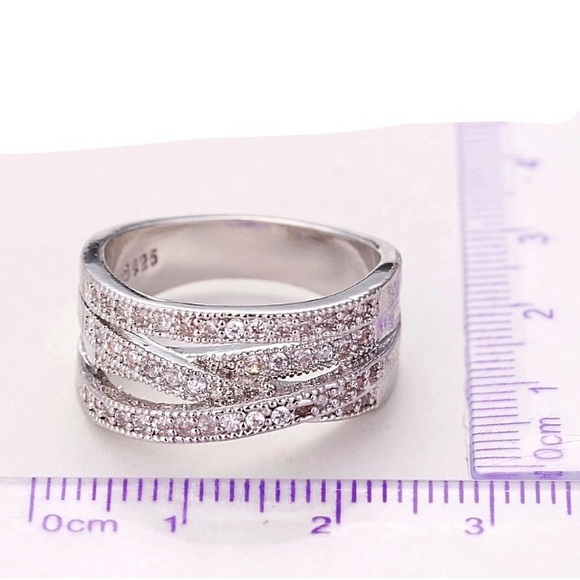 925 Sterling Silver Cubic Zirconia Crystal Ring - Picture 2 of 6